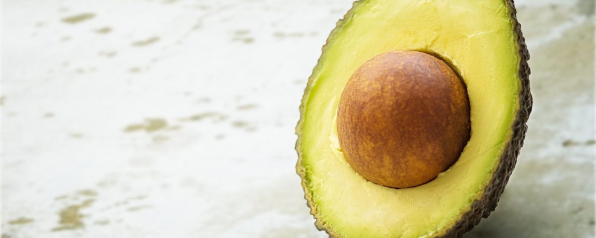 Avocado voor een stevigere huid van je borsten